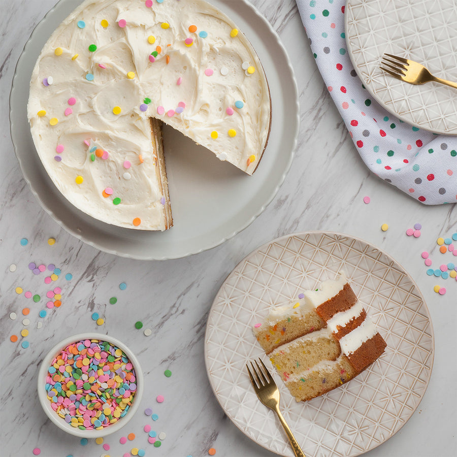 Gâteau d'anniversaire confetti